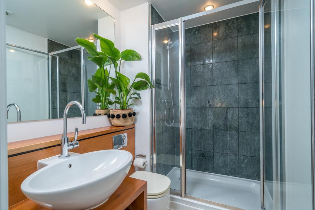 2 Bedroom Apartment With Park Views Shoreditch London Eksteriør bilde