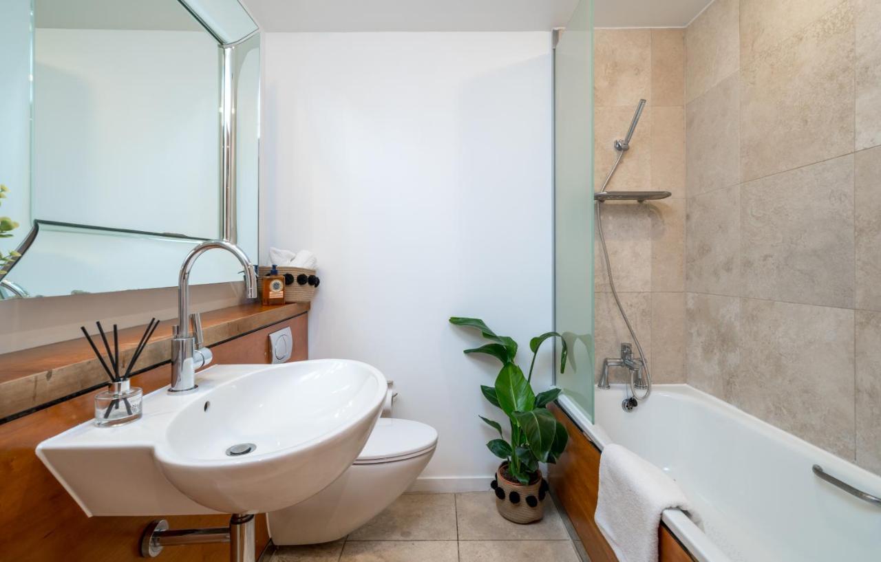 2 Bedroom Apartment With Park Views Shoreditch London Eksteriør bilde
