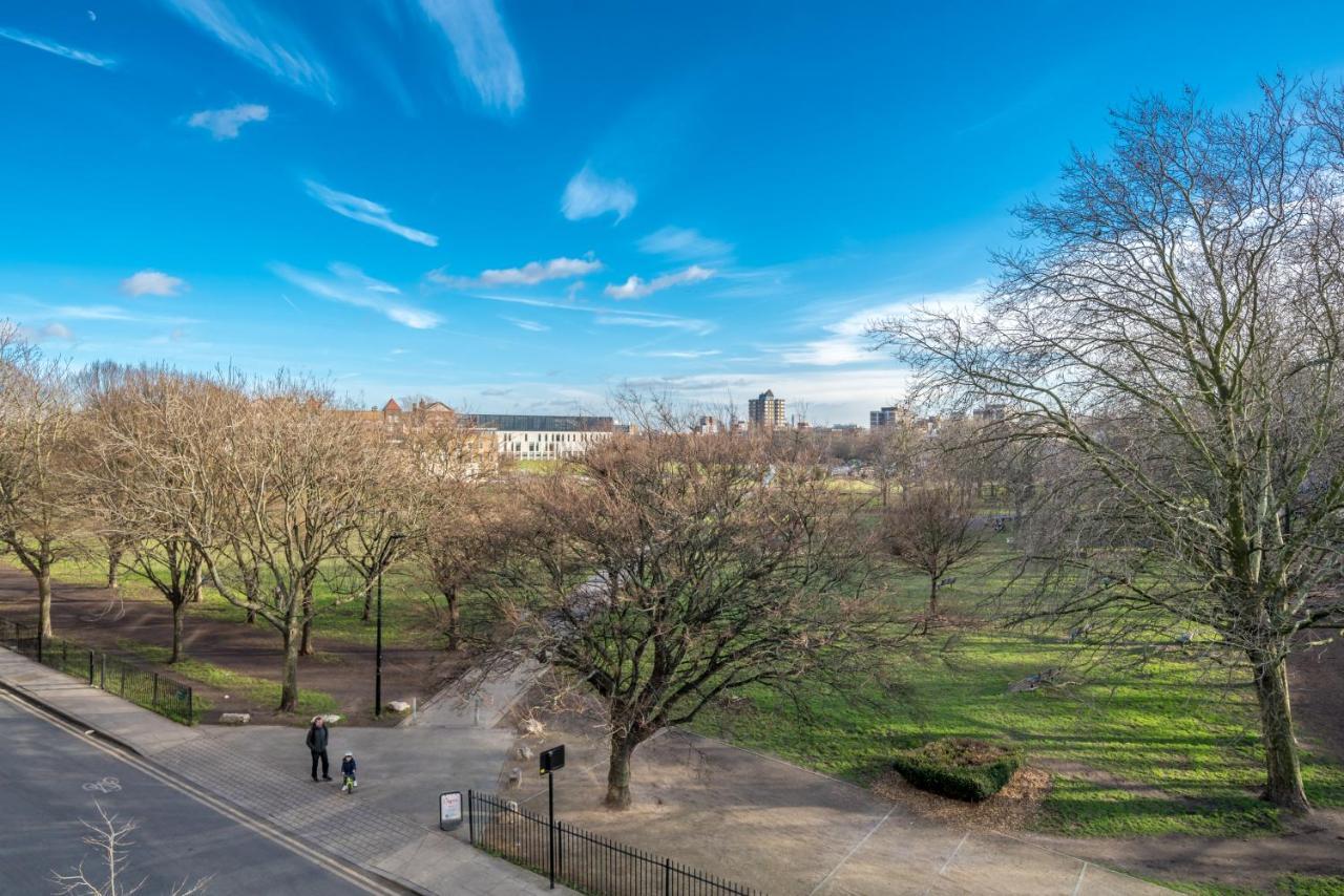2 Bedroom Apartment With Park Views Shoreditch London Eksteriør bilde